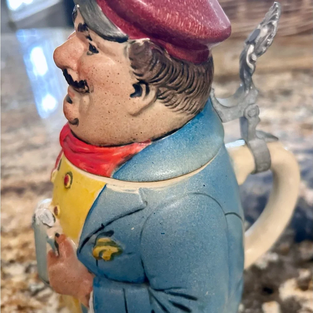 VINTAGE WEST GERMANY 424 FIGURAL BEER STEIN MAN HAT SCARF ECHARDT  ENGLER? PHOTO